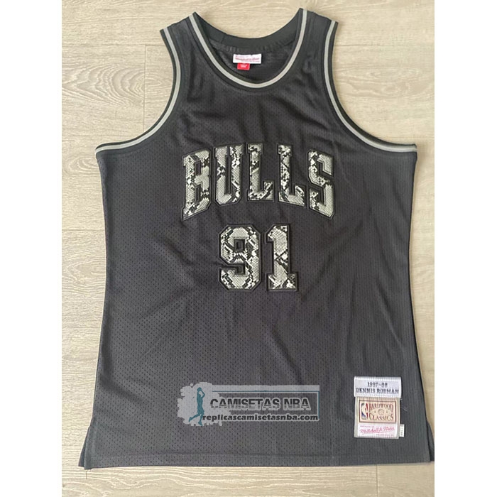 Camiseta Chicago Bulls Dennis Rodman NO 91 Mitchell & Ness 1997-98 Negro1